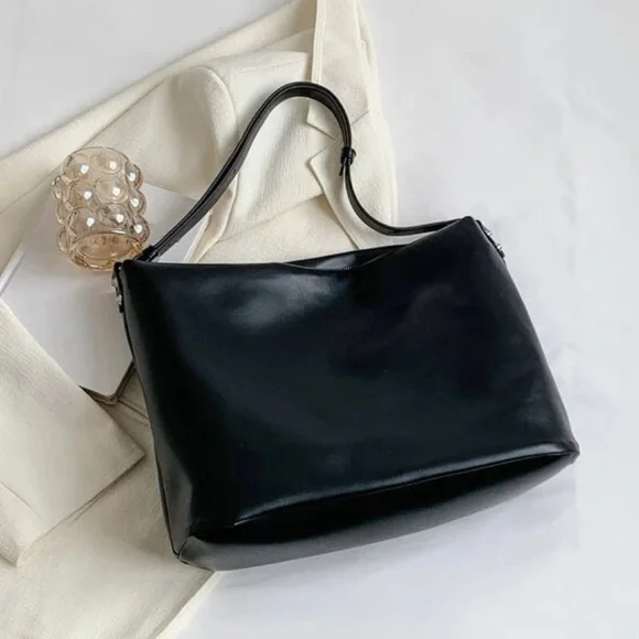 NEW Black Faux Leather Silver Studded Hobo Bag OS - Picture 2 of 6